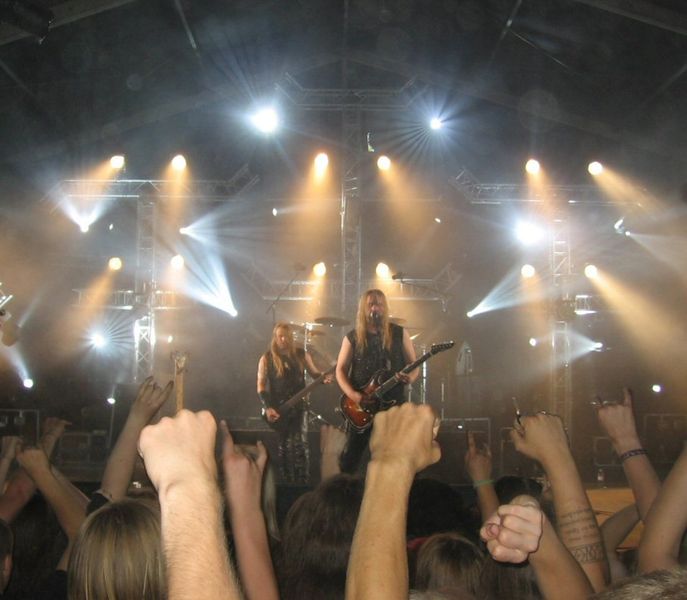 Soubor:Metsatöll at Tuska 2006.jpg