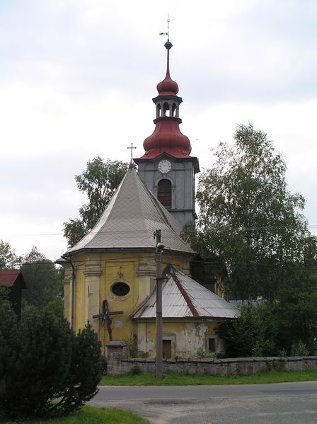 Soubor:Velenice (kostel Nejsvetejsi Trojice).JPG