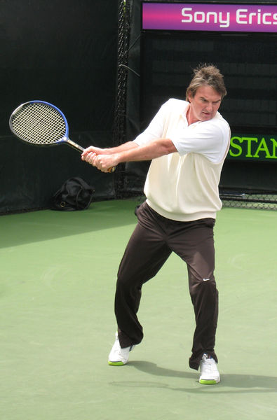 Soubor:Jimmy Connors-2007.jpg