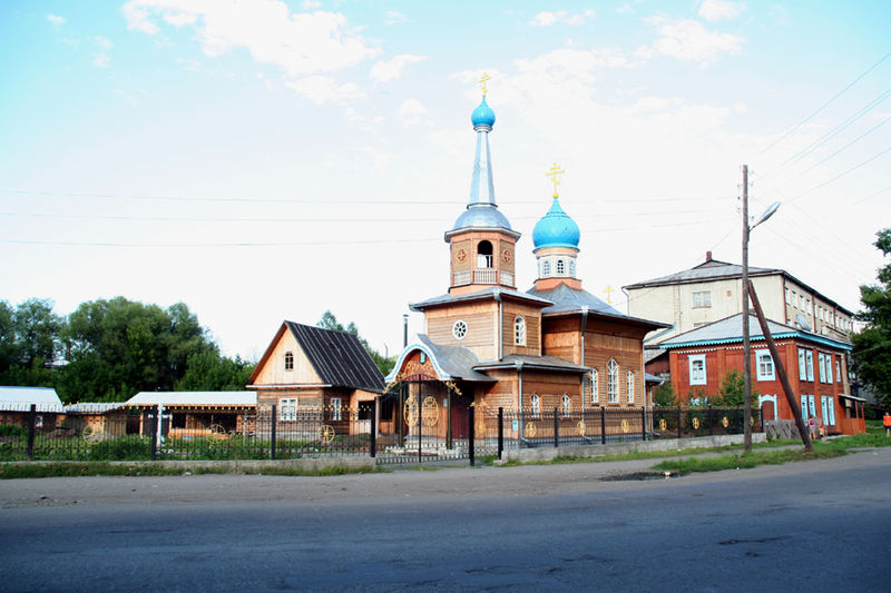 Soubor:Gorno-altajsk 01 church.jpg