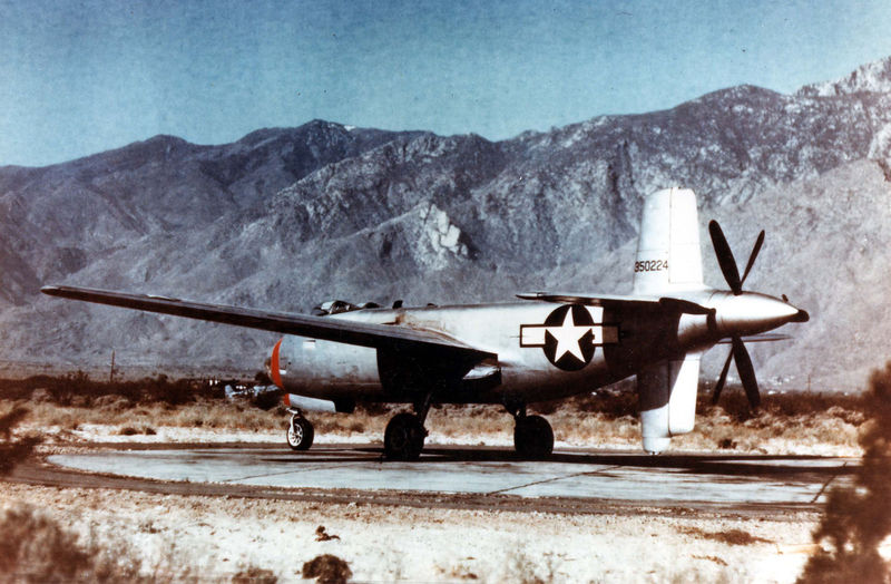 Soubor:Douglas XB-42A 061020-F-1234S-001.jpg