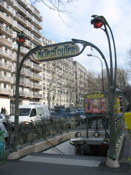 Soubor:Entree Guimard Phillipe-Auguste.jpg