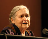 Doris lessing 20060312.jpg