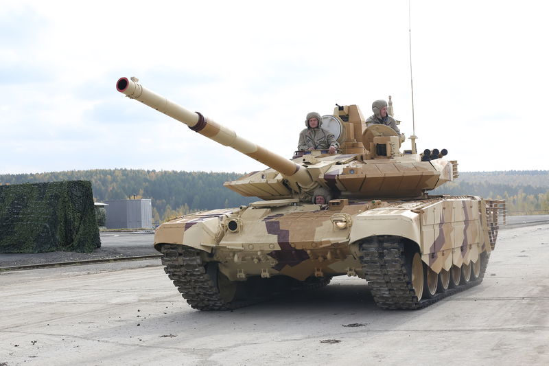 Soubor:T-90SM - RAE2013-04.jpg