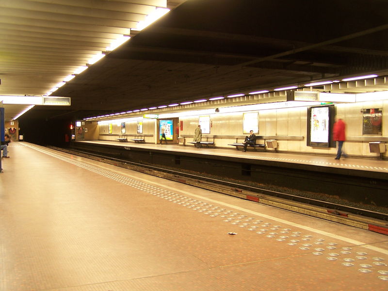 Soubor:Metro-Park.jpg