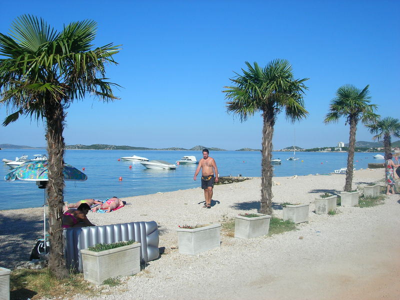 Soubor:Vodice-Beach.JPG