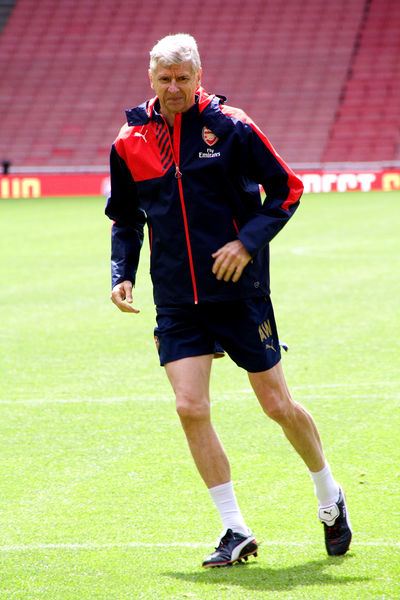 Soubor:Arsène Wenger (20064534156).jpg