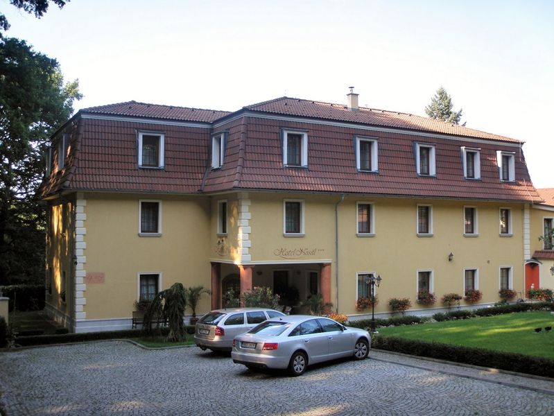 Soubor:Hotel Nosal Leto 2012.JPG