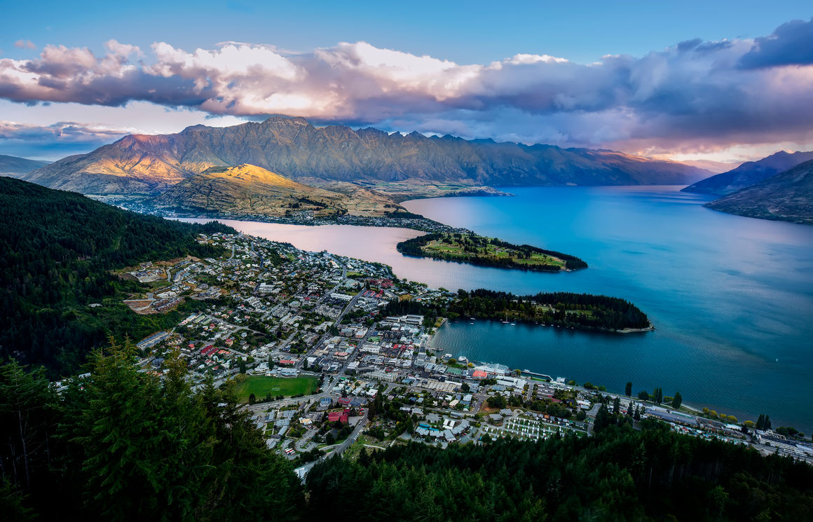 Panorama města Queenstown