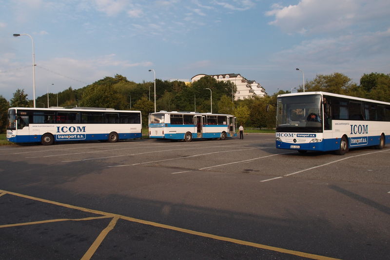 Soubor:Roztyly metro station 2016Z13.JPG