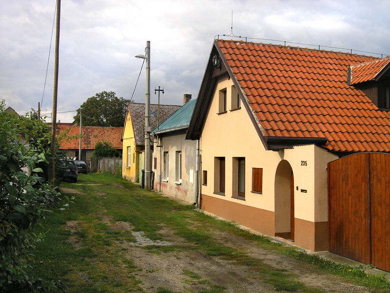 Soubor:Záryby, Martinov, North.jpg