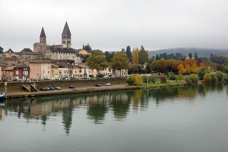 Soubor:Burgund 166 Tournus-2016-10-24-Flickr.jpg