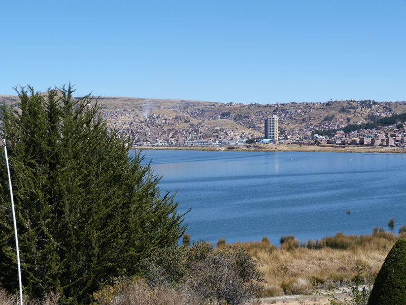 Soubor:Lago Titicaca, Puno 02.jpg