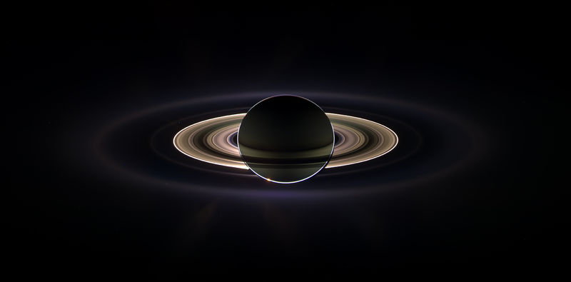 Soubor:Saturn eclipse.jpg