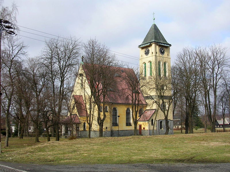 Soubor:Rybniště, kostel.jpg