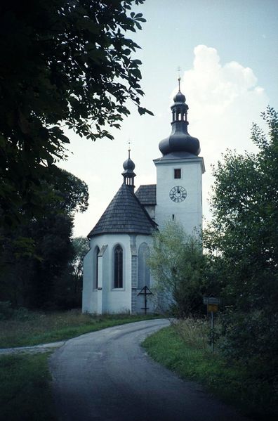 Soubor:Cetviny church.jpg