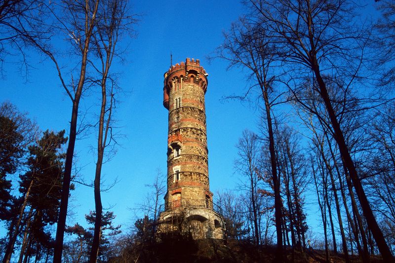 Soubor:Krnov Cvilin tower.jpg