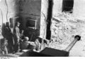 Bundesarchiv Bild 101I-578-1928-23A, Monte Cassino, Fallschirmjäger in Gebäude.jpg