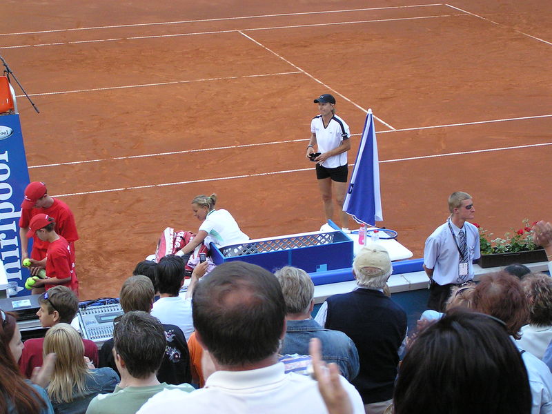 Soubor:MNavratilova-BStrycova-ECM-2006-78.jpg