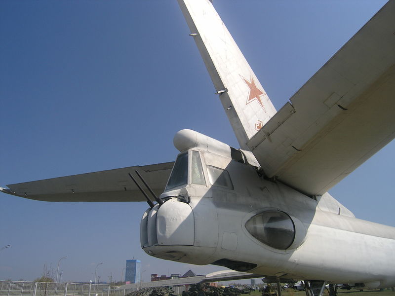 Soubor:Tu-16, museum, Togliatti, Russia-8.JPG