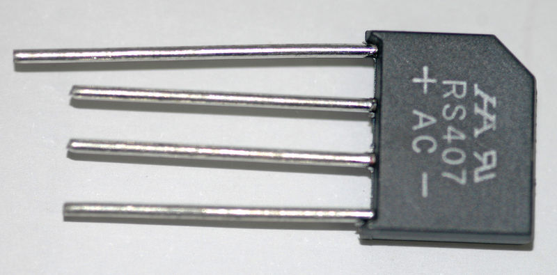 Soubor:Diode bridge 1000vx4a.jpg