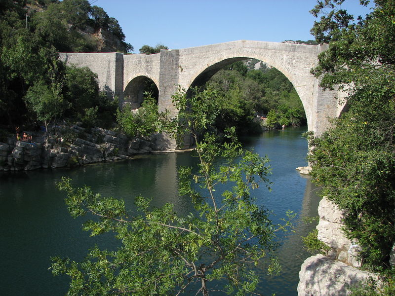 Soubor:Pont Issensac.JPG