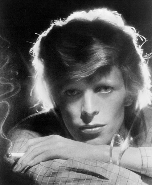 Soubor:David Bowie 1975.jpg