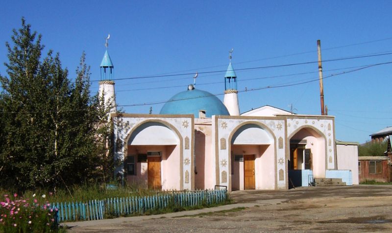 Soubor:Ölgii Mosque.jpg