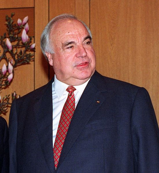 Soubor:Helmut Kohl 1997.jpg