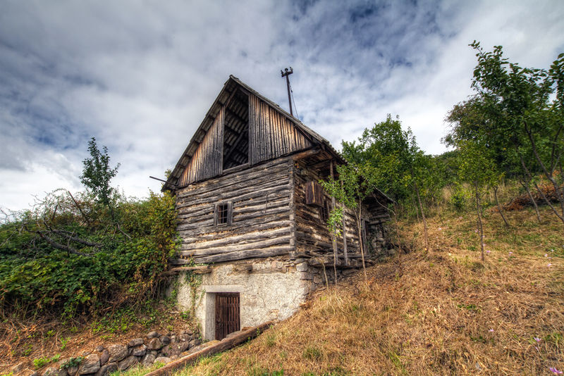 Soubor:Another abandoned house-theodevil.jpg