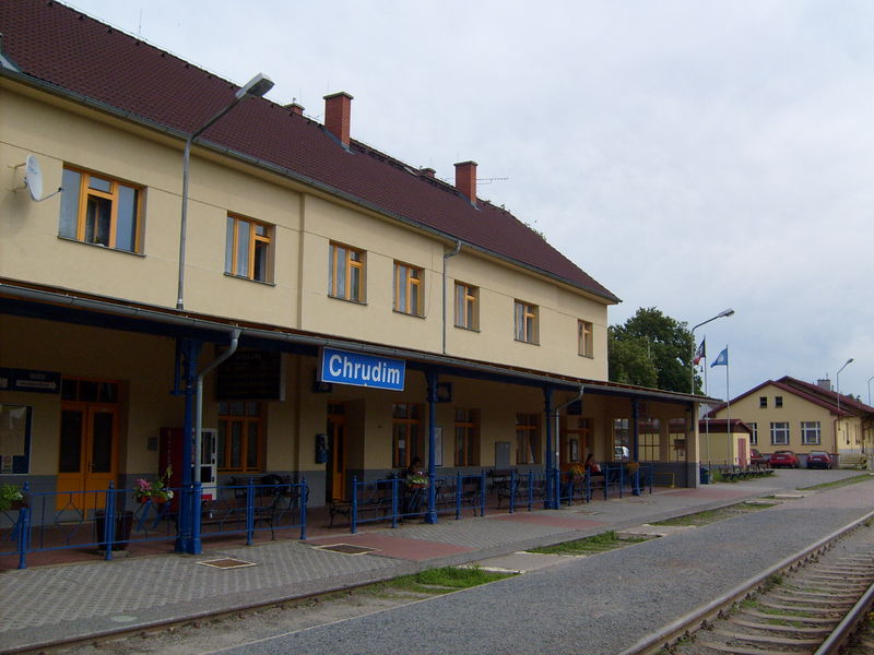 Soubor:Chrudim-railway station.jpg