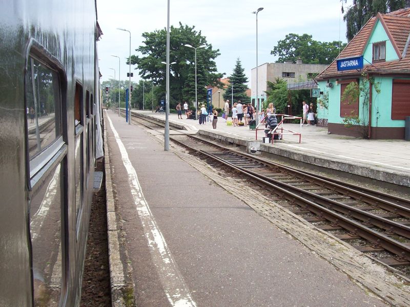 Soubor:Jastarnia - train station.jpg