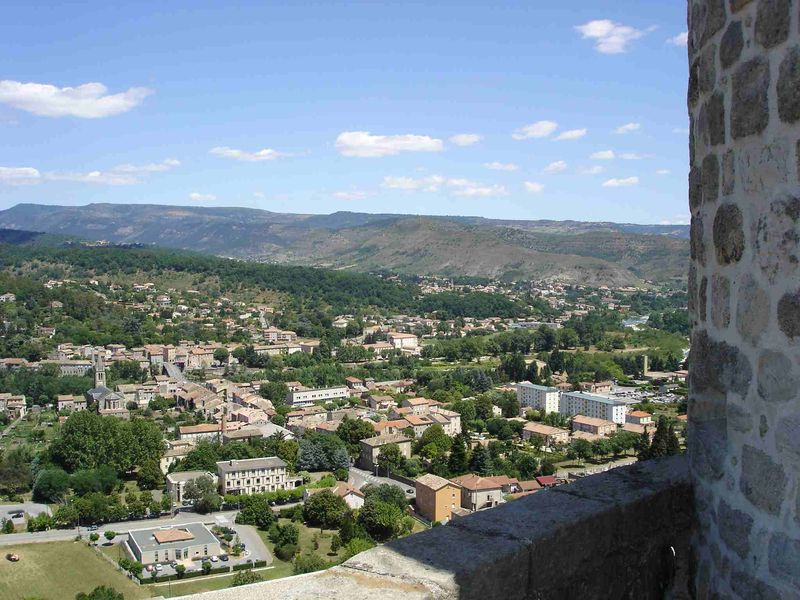 Soubor:Vue depuis les remparts.jpg