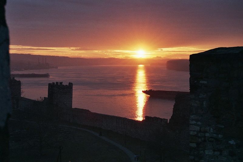 Soubor:ZapadSlunce-smederevo.jpg