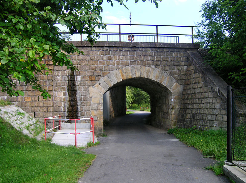 Soubor:Turnov, Dolánky, Underpass.jpg