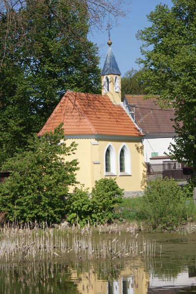 Soubor:Rukáveč chapel 03.JPG