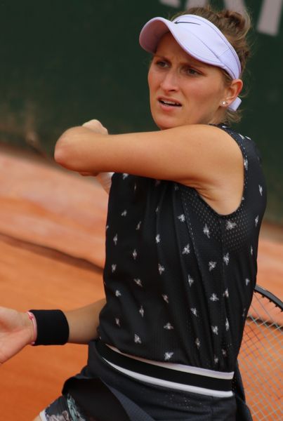 Soubor:Vondrousova RG19 (26) (48199070187).jpg