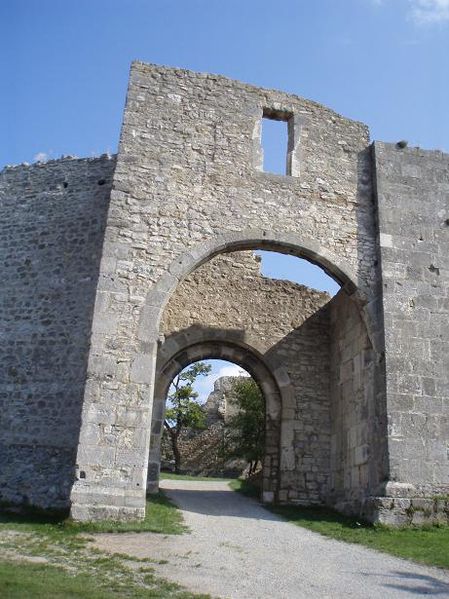 Soubor:Hainburg hrad.JPG