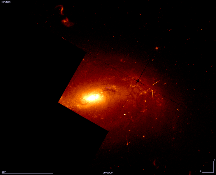 Soubor:Ngc4385-hst-606.png