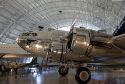 Boeing 307 Udvar Hazy.jpg