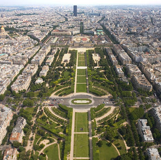 Champ de Mars from the Eiffel Tower - July 2006 - edit 3.jpg