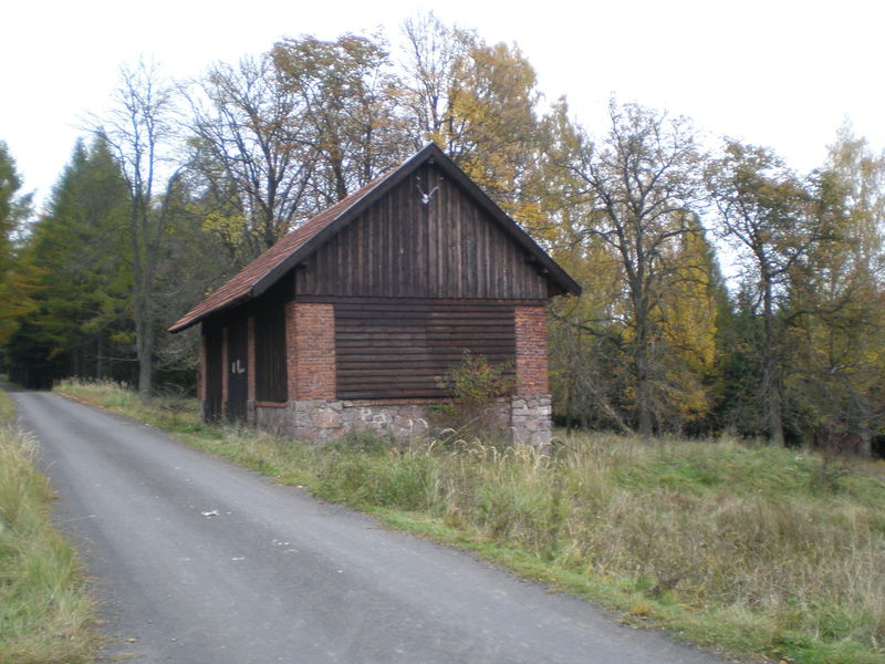 Soubor:Skelná Huť (718 m).JPG